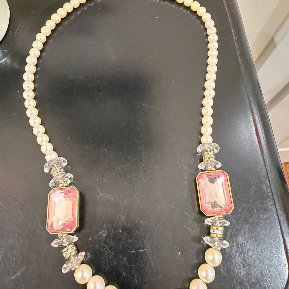 Vintage Pearl Necklace Pink Crystal  Embellishments Rare - Picture 4 of 9